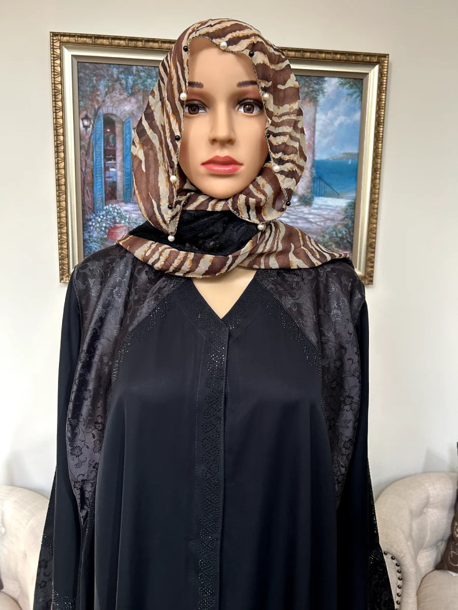 Self Stonework Abaya