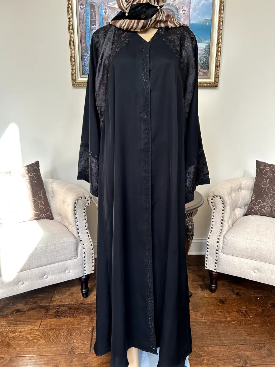 Self Stonework Abaya