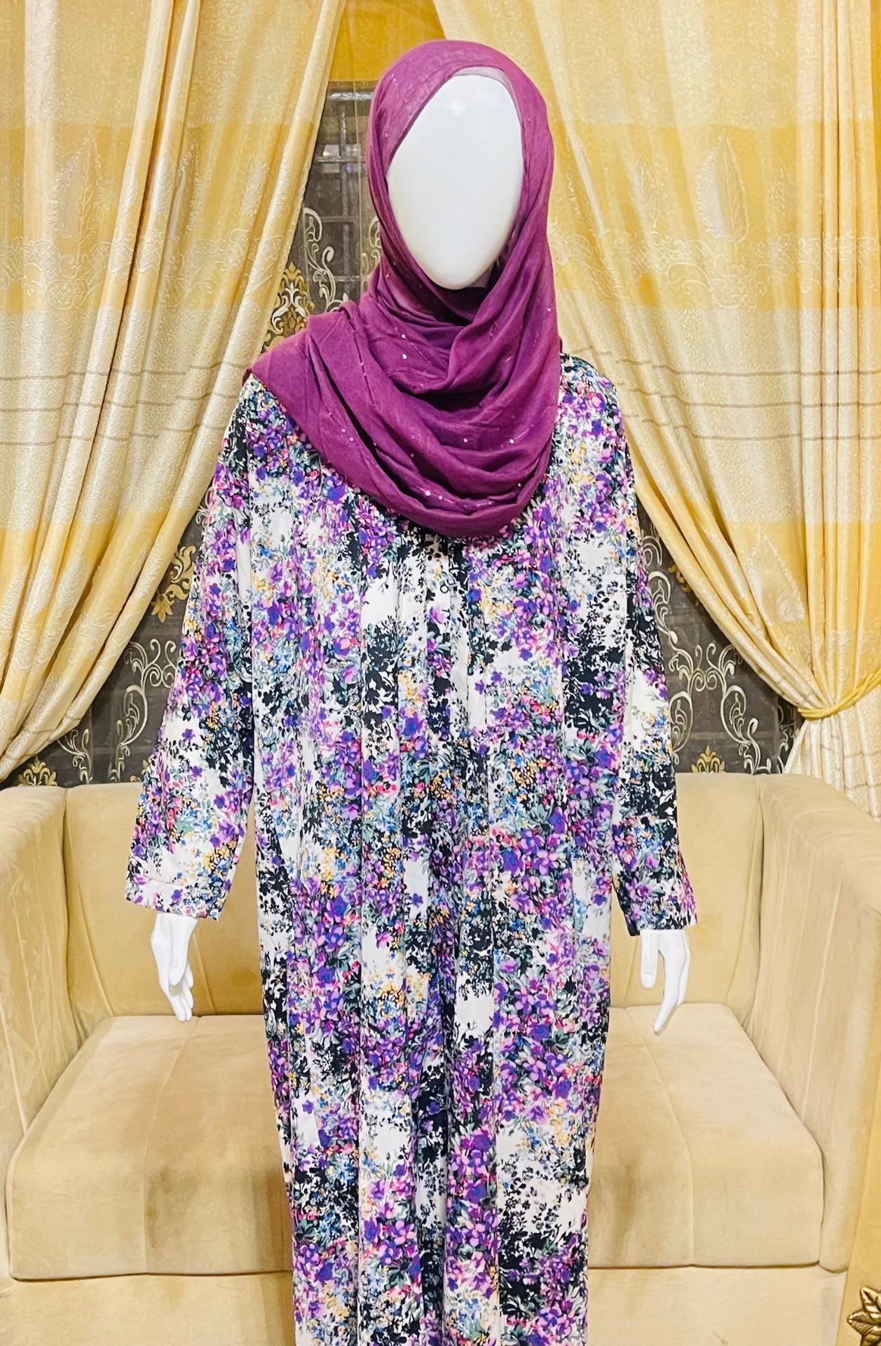 Printed georgette Straight Abaya with Scarf