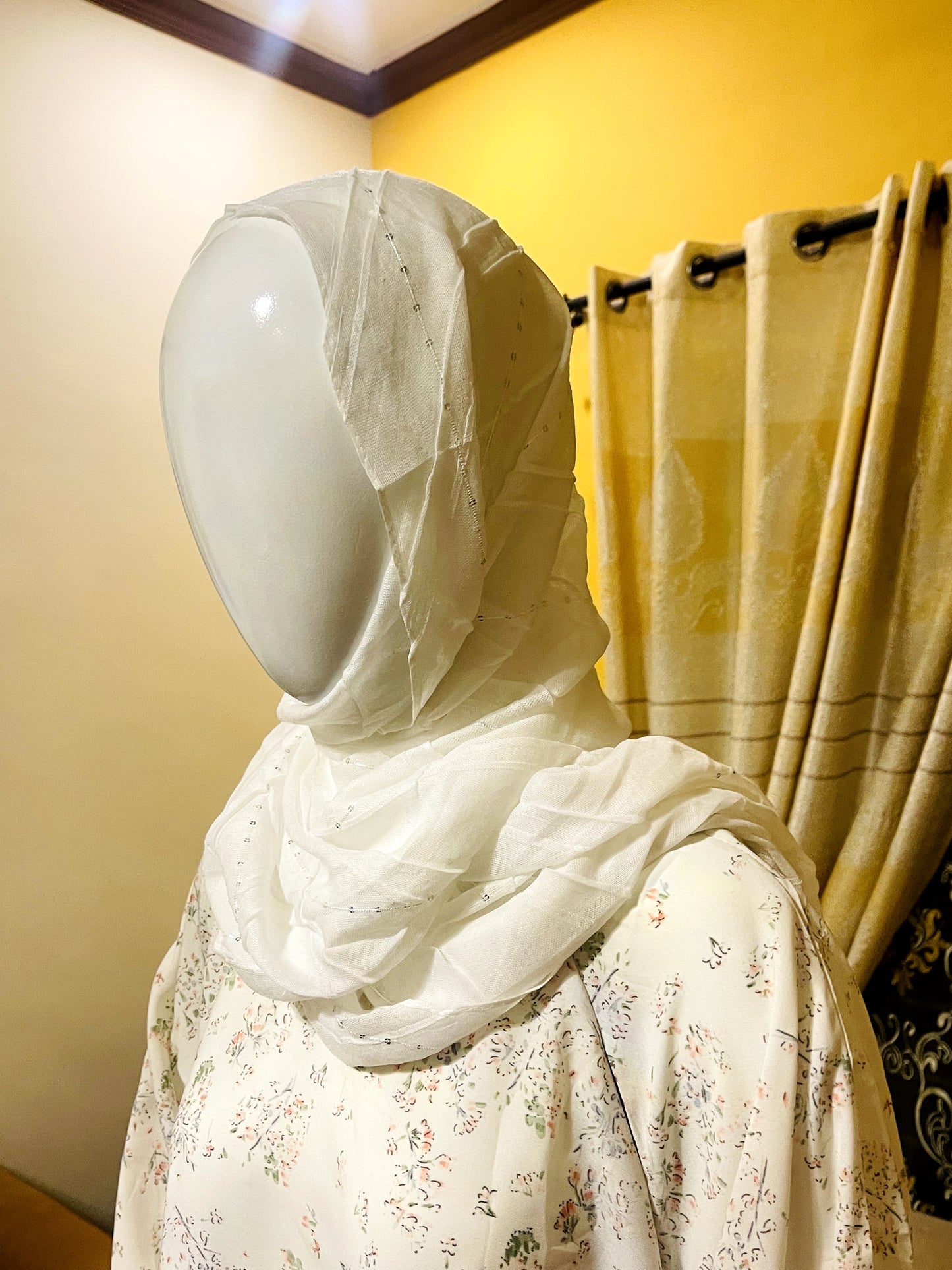 Printed Straight Abaya with Scarf
