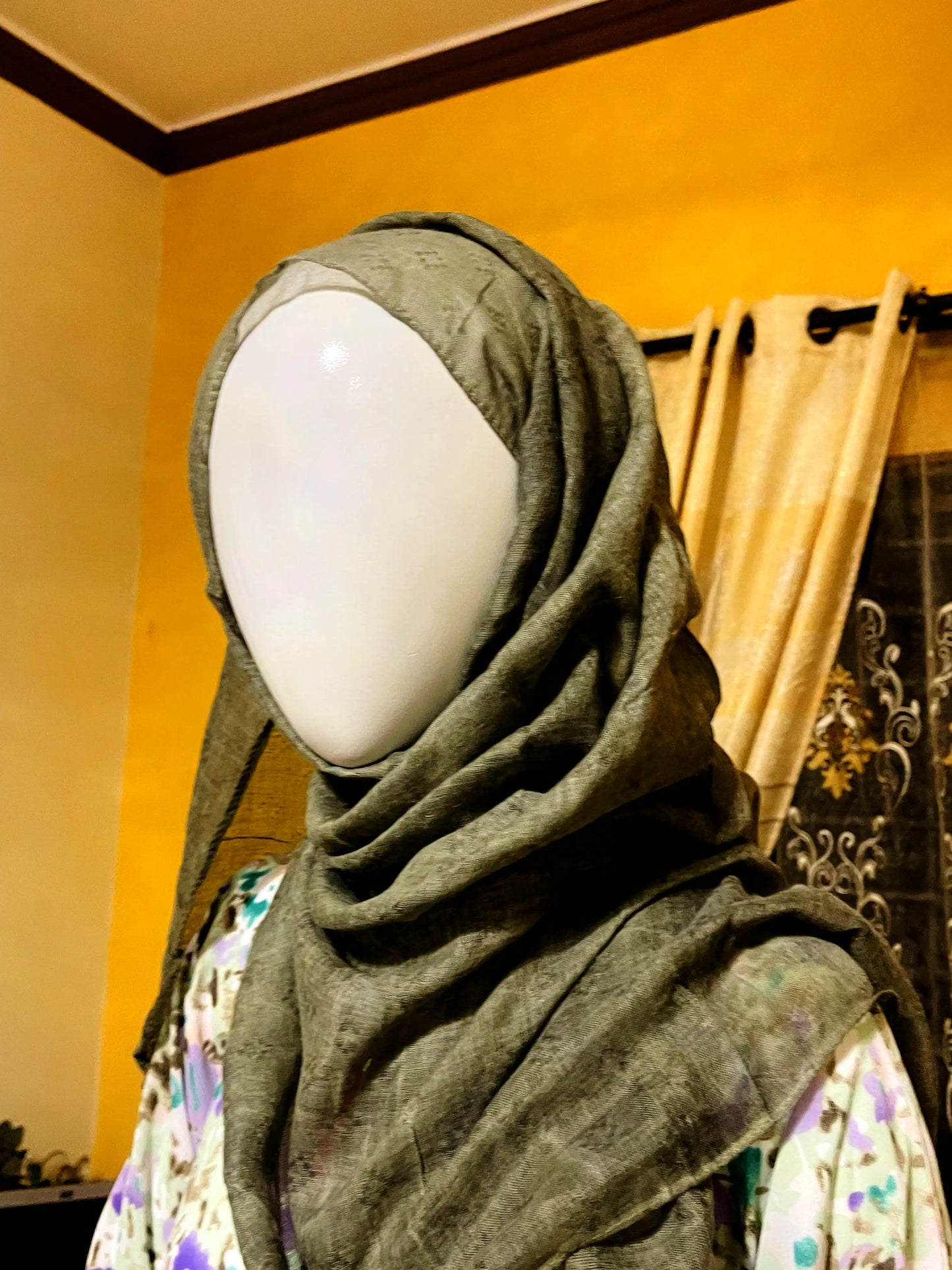 Printed Straight Georgette Abaya with Scarf