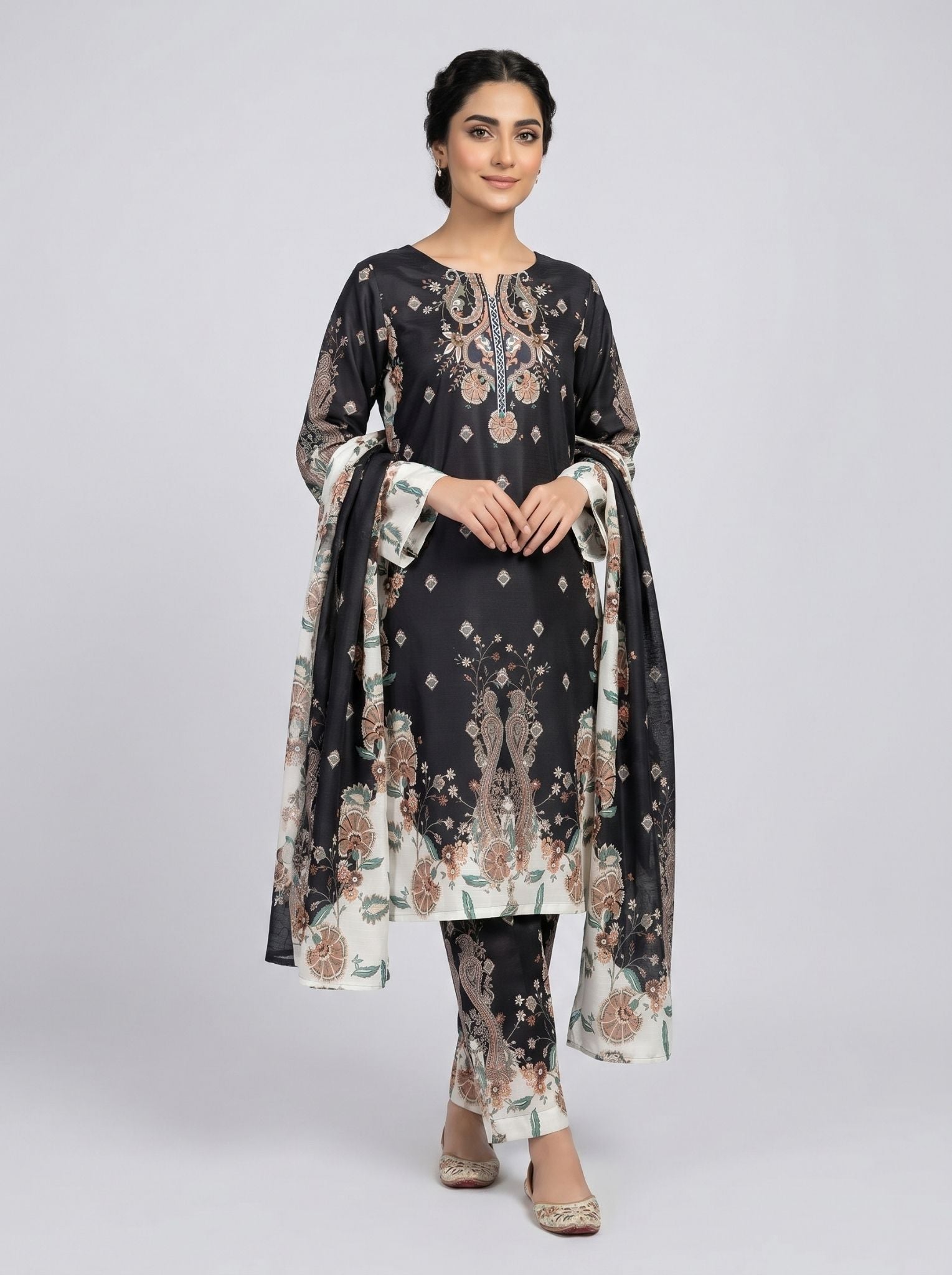 3 pcs Long length Banadorya lawn dress with self print. Comes with plazo and Dupatta