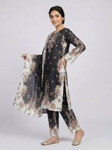 3 pcs Long length Banadorya lawn dress with self print. Comes with plazo and Dupatta