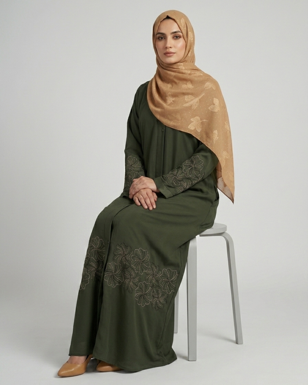 Nida fabric front closed abaya