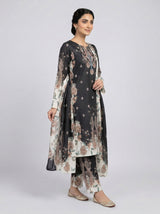 3 pcs Long length Banadorya lawn dress with self print. Comes with plazo and Dupatta