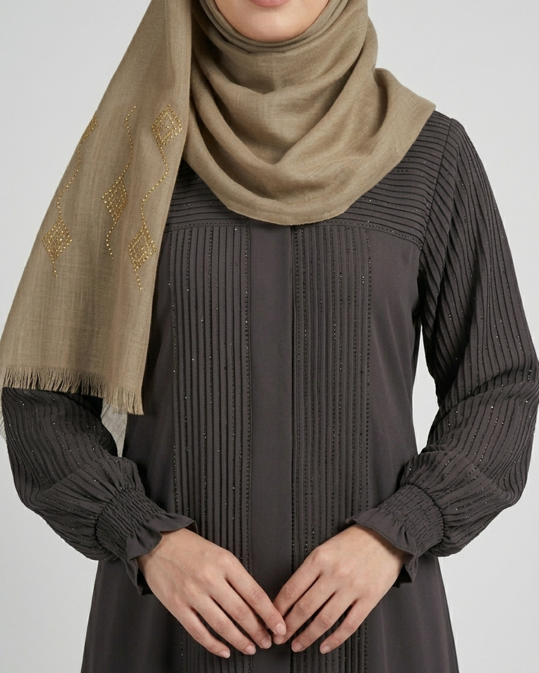 Nida fabric front closed abaya