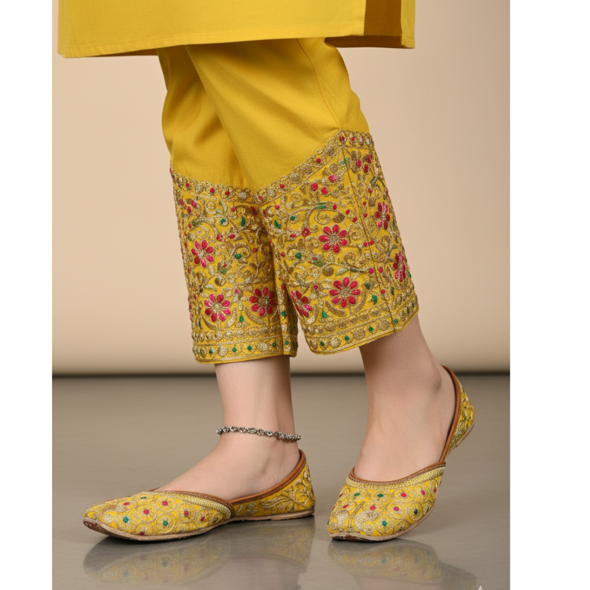 Khussa with tilla work