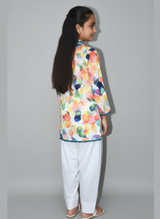 2 pcs chicken kari with Farshi shalwar