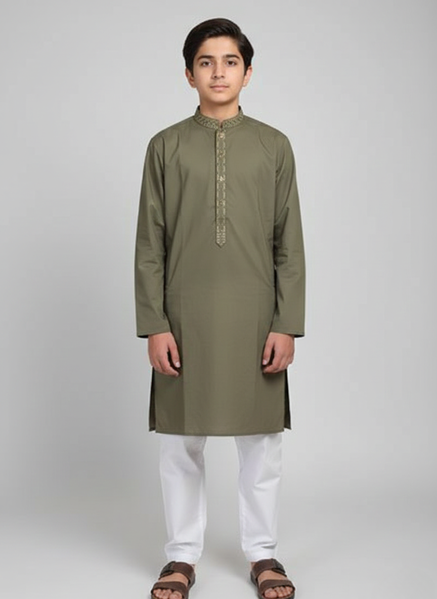 Pakistan menswear Embroidered Kurta Pajama