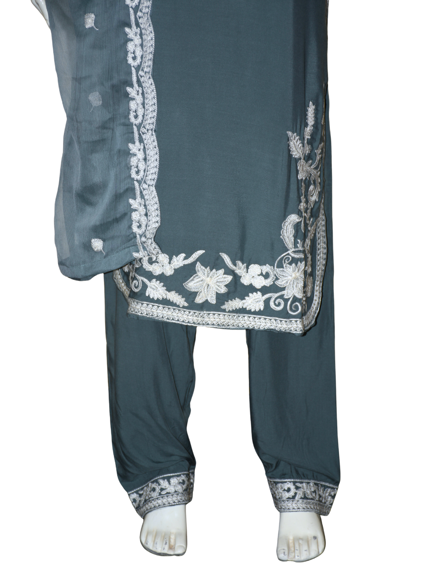 3 pc Embroidered Arabic linen dress