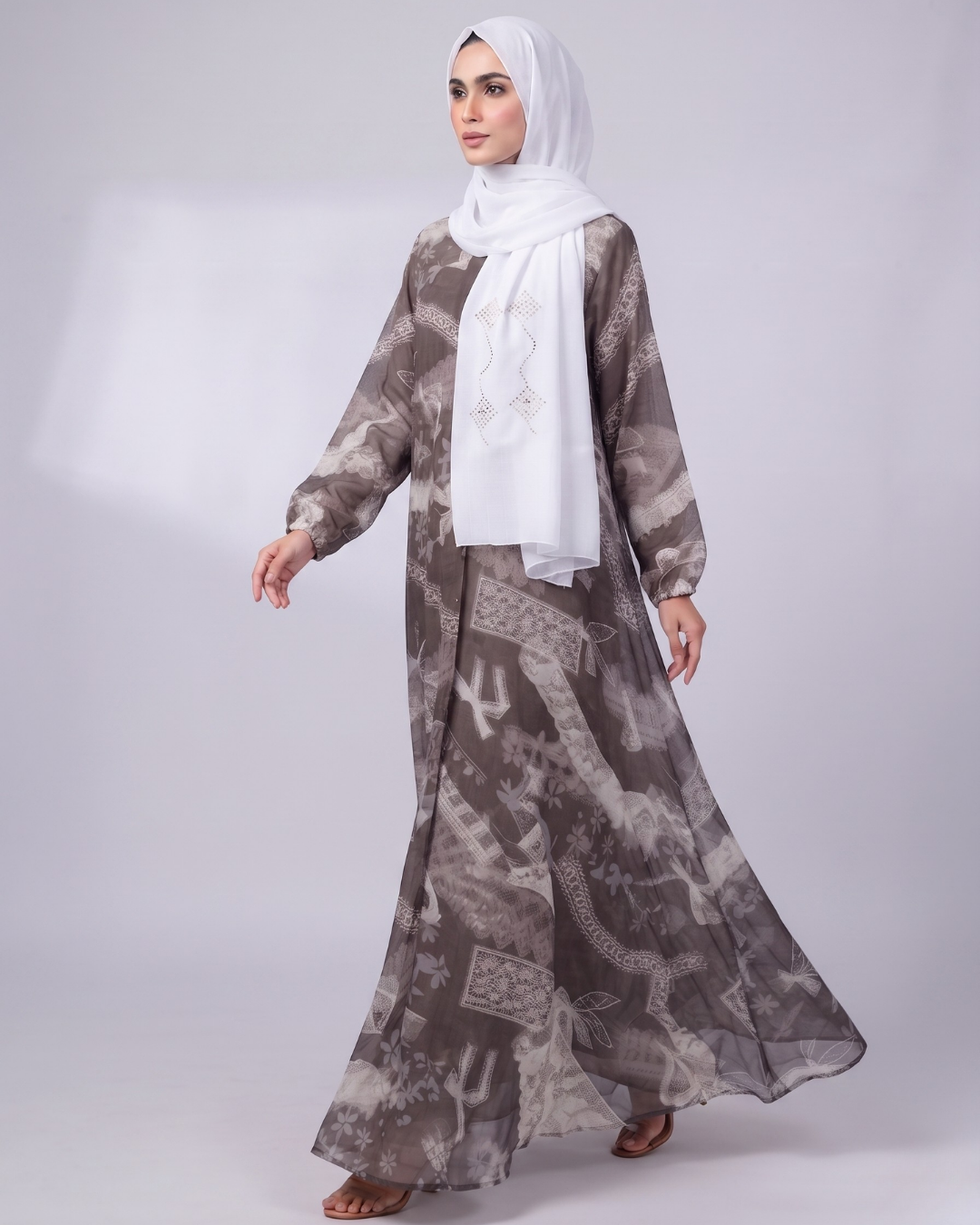 Front Closed Floral Abaya