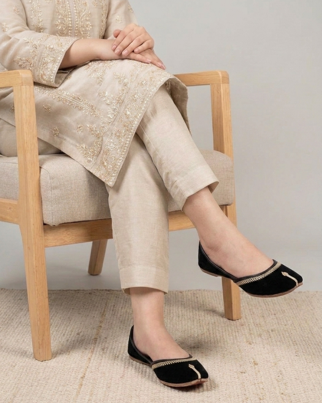 Valvet embroidered Khussa