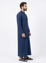 Pakistani men's thobe in the USA