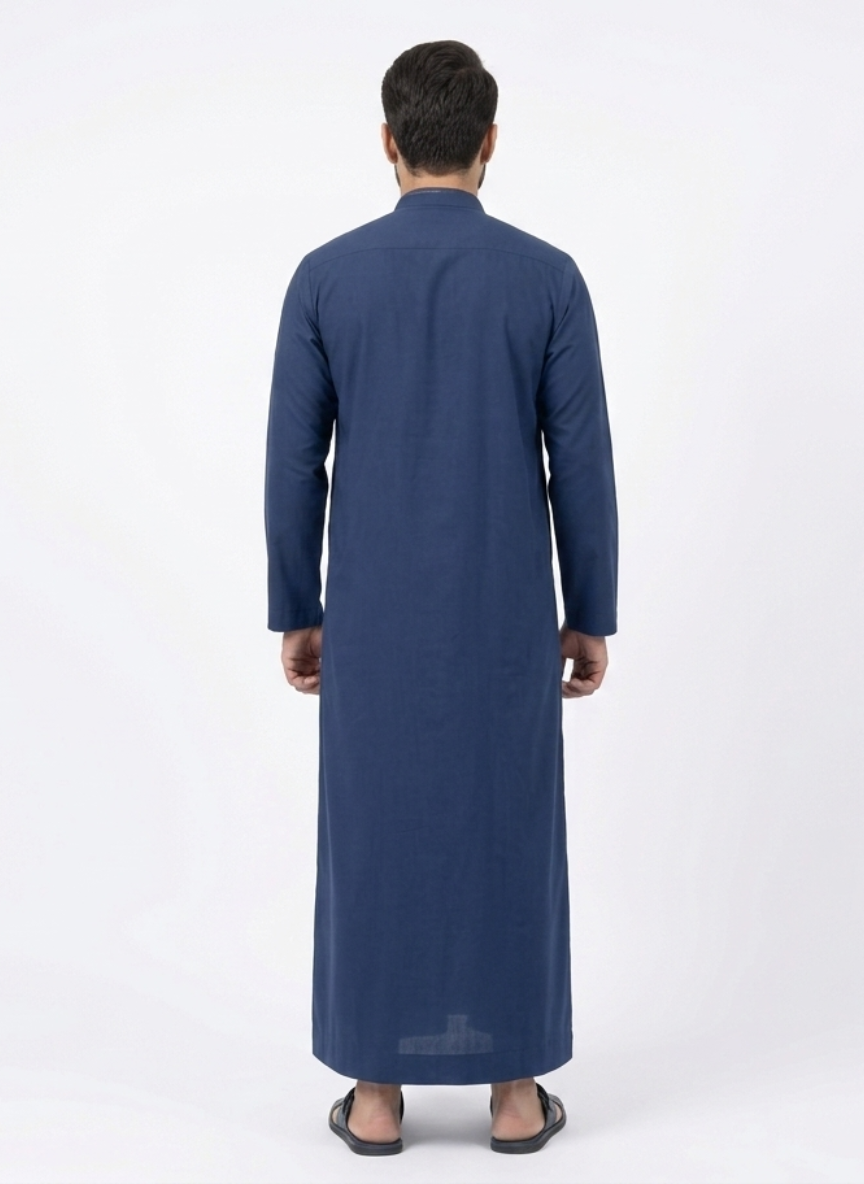 Pakistani men's thobe in the USA