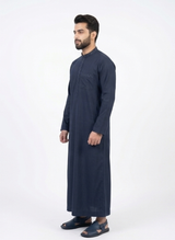 Pakistani men's thobe in the USA