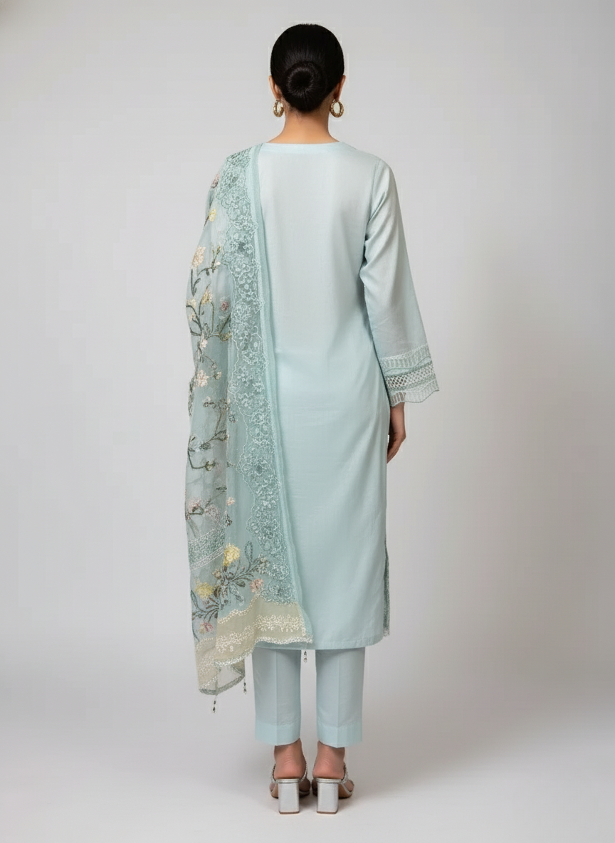 Crimson Embroidered Lawn 3pc dress