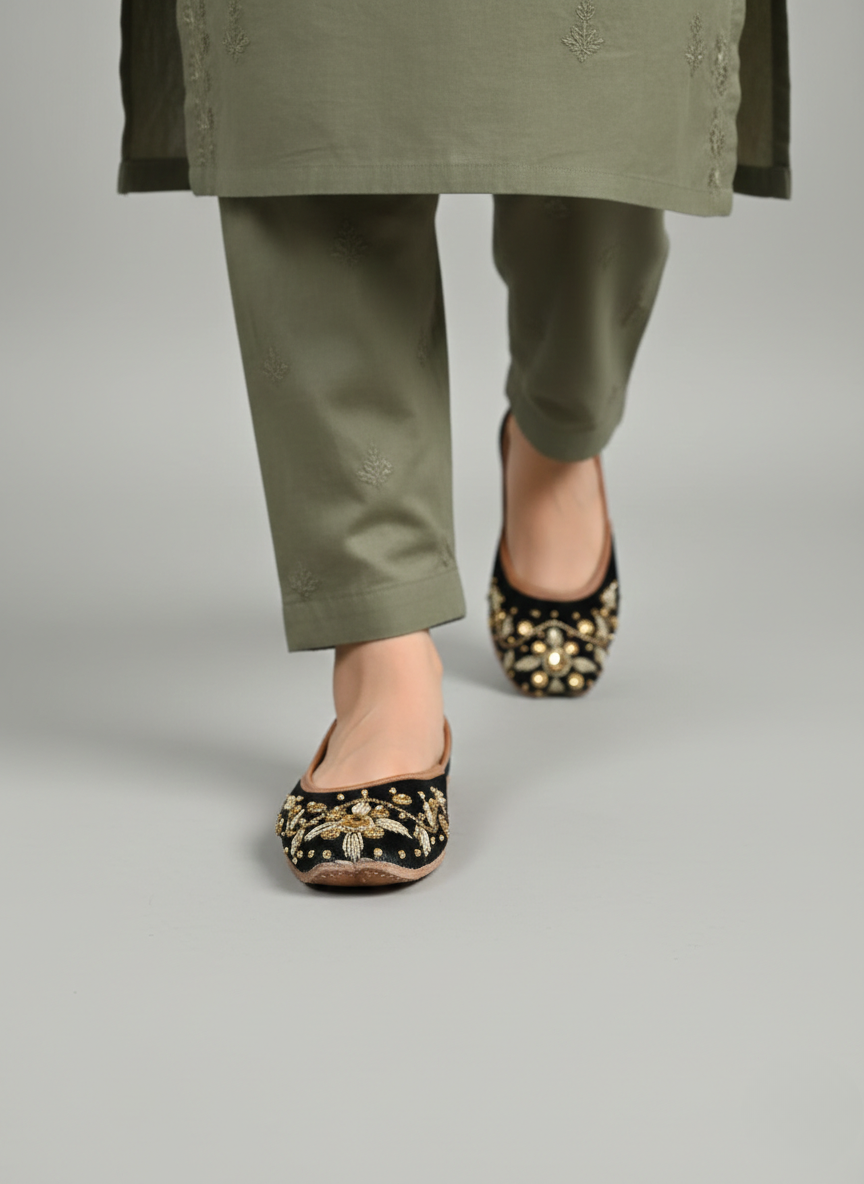 Pakistani Women's Khussa Shoes Online in the USA