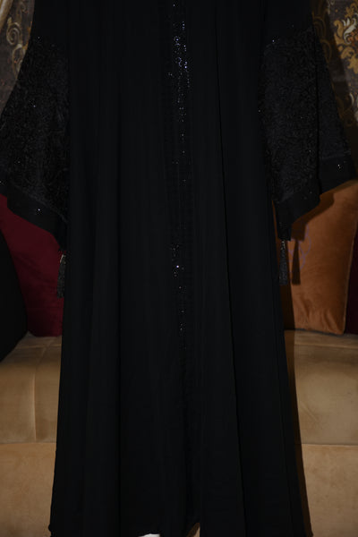 Nida Fabric Arabian style front closed Abaya