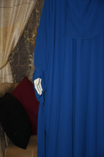Separate inner gown with front open gown in Chiffon