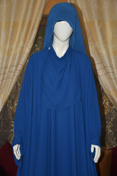Separate inner gown with front open gown in Chiffon