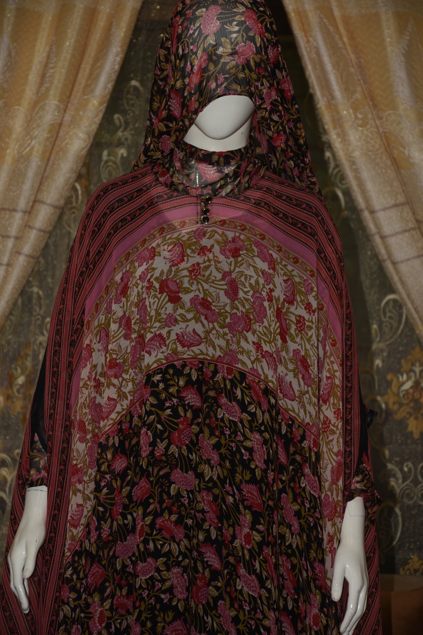 Chiffon butterfly abaya with separate upper and inner gown