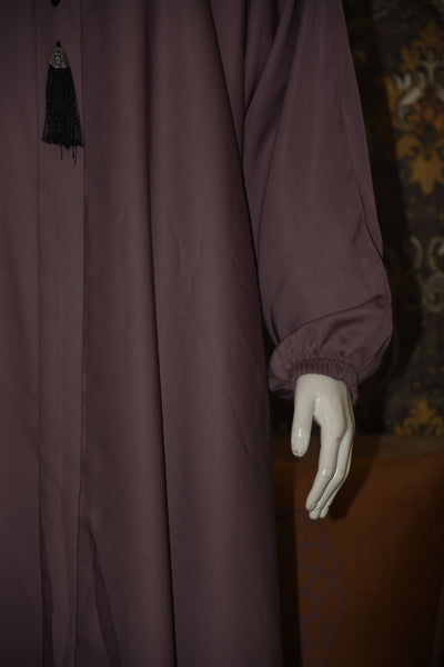 Nida Fabric abaya with buttons and tussles