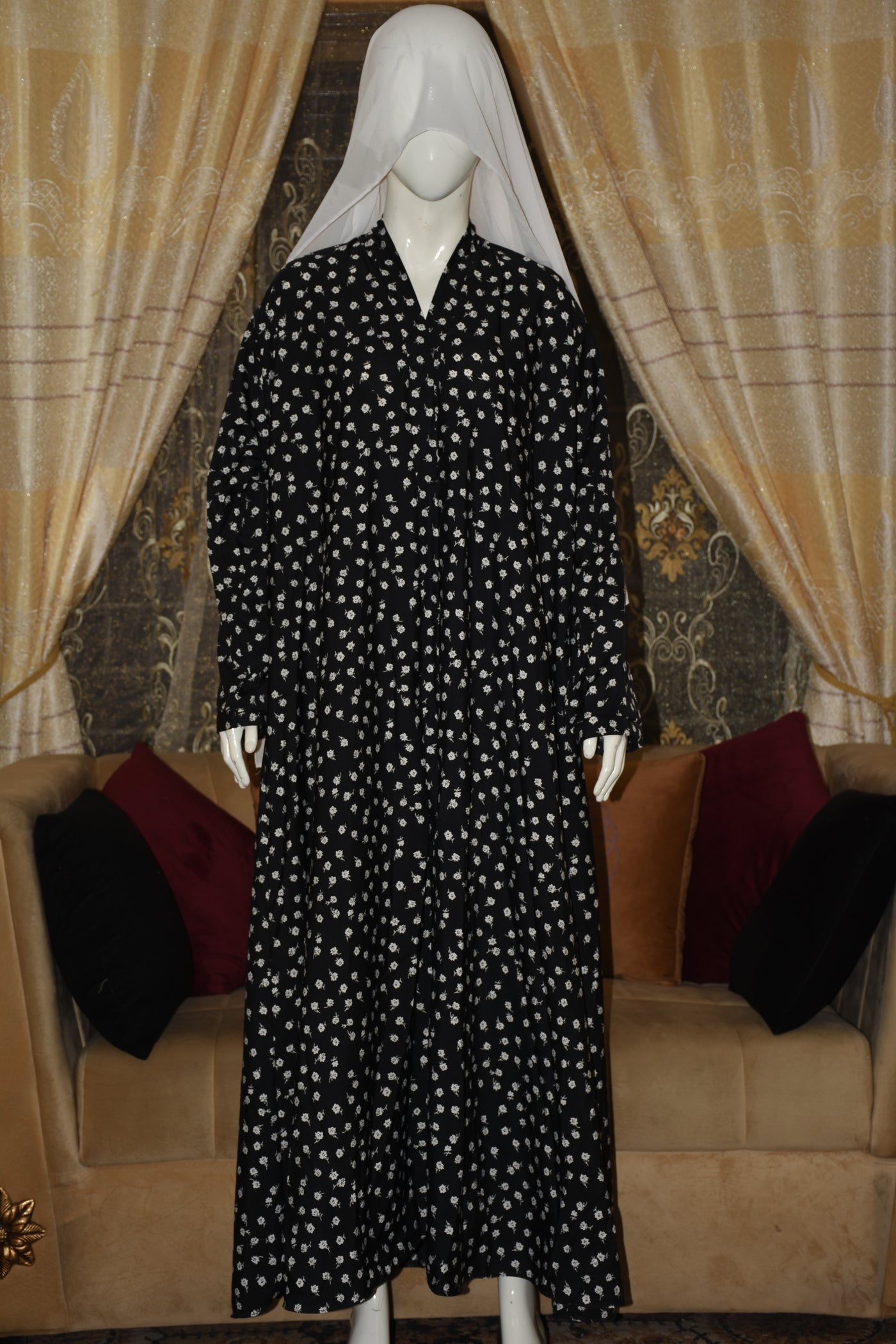 Front open lightweight georgette abaya