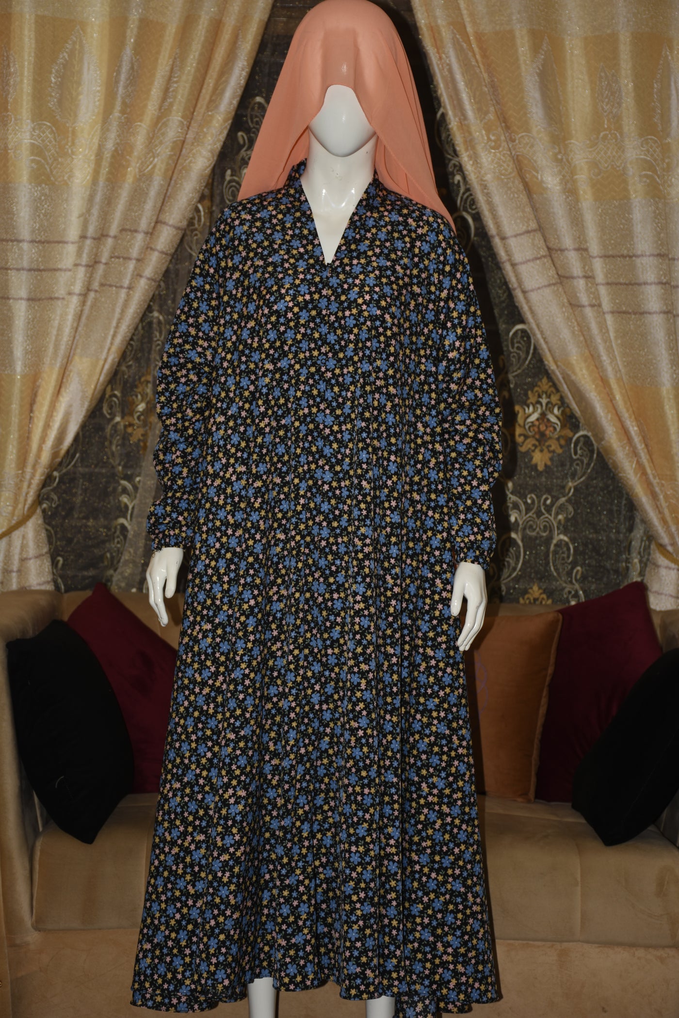 Front open lightweight georgette abaya with wide flayer