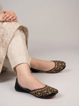 Valvet embroidered Khussa