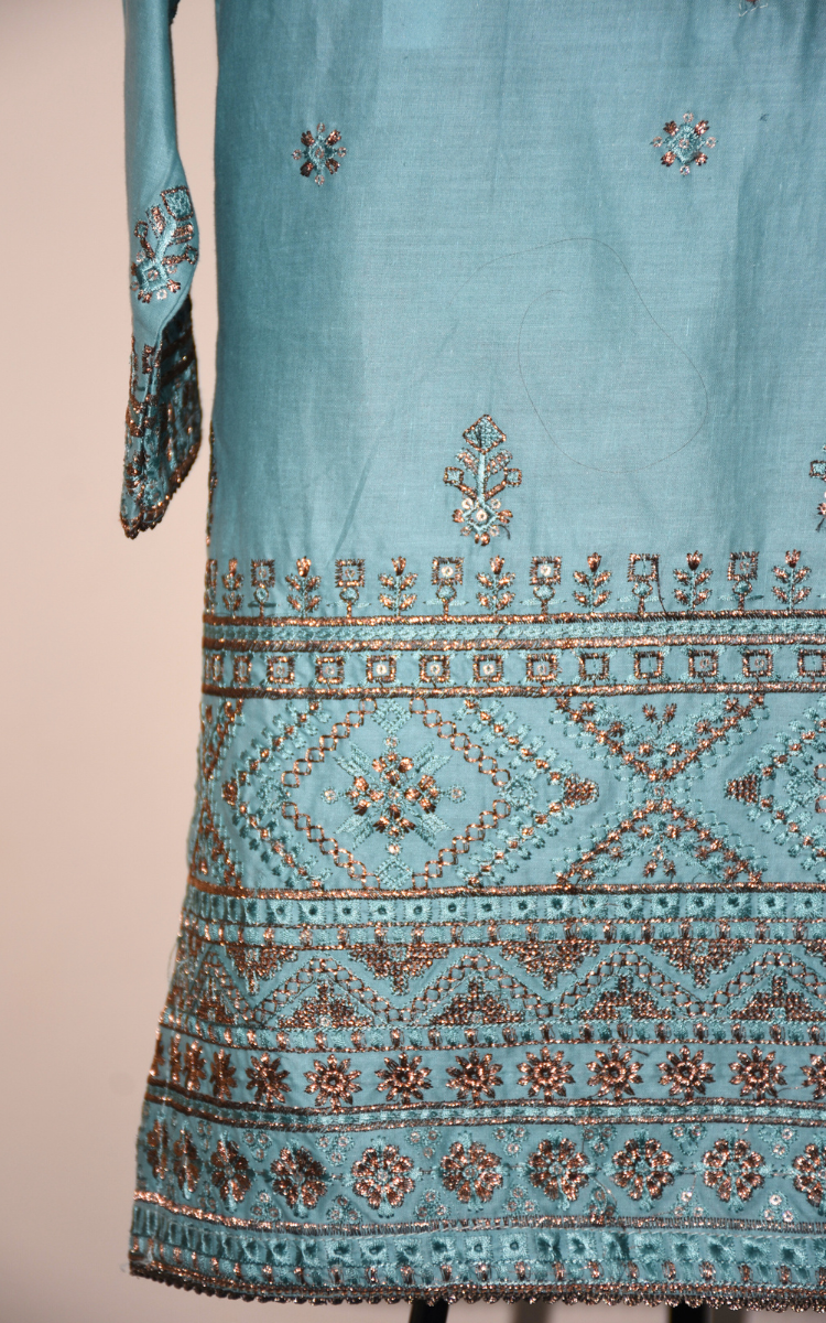 3 pcs lawn dress with embroidery and Sitara work