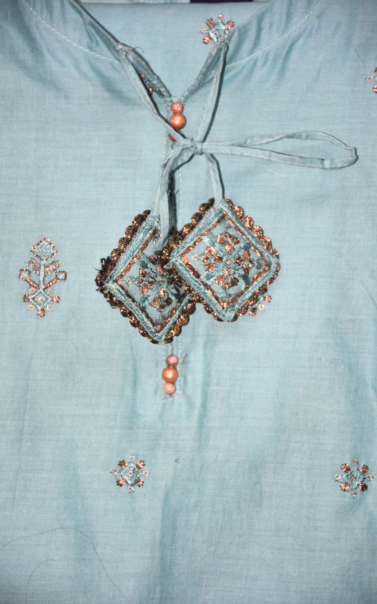 3 pcs lawn dress with embroidery and Sitara work