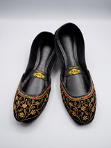 Valvet embroidered Khussa