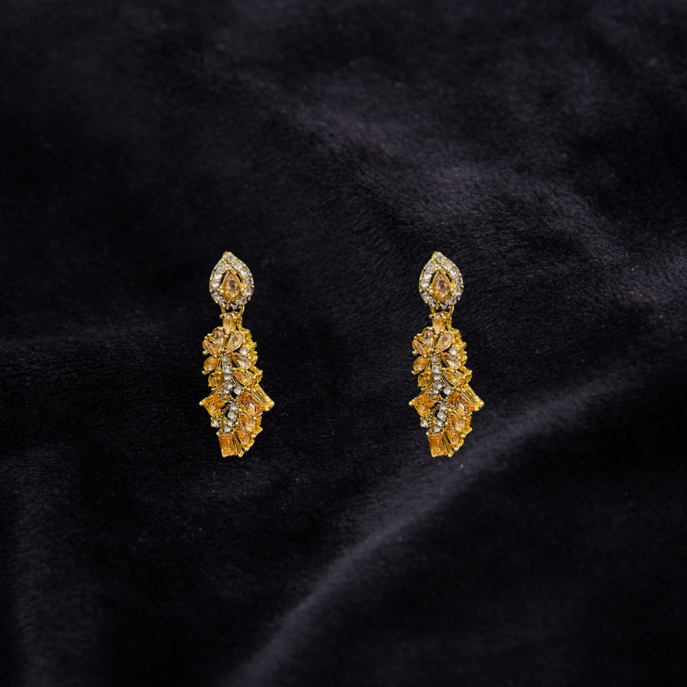 One carat Necklace with stone work