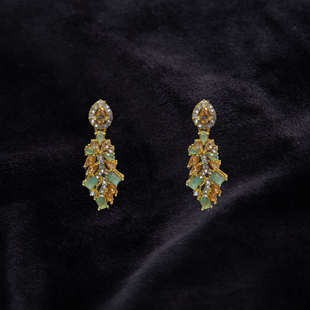 One carat Necklace with stone work