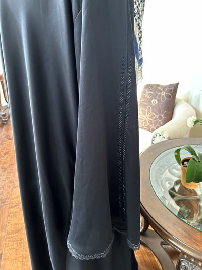Plain Abaya with laces