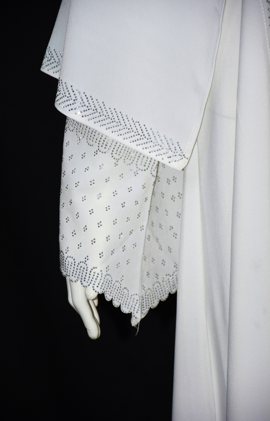 Elegant and stylish front open Abaya with stone work