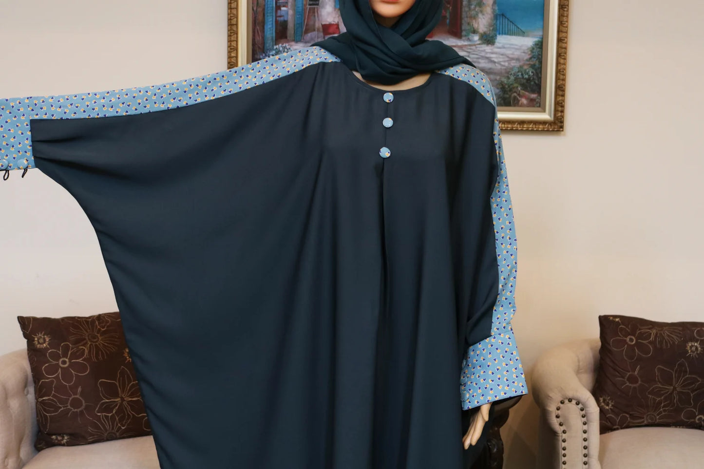 Plain Butterfly Abaya with Stripes on shoulders