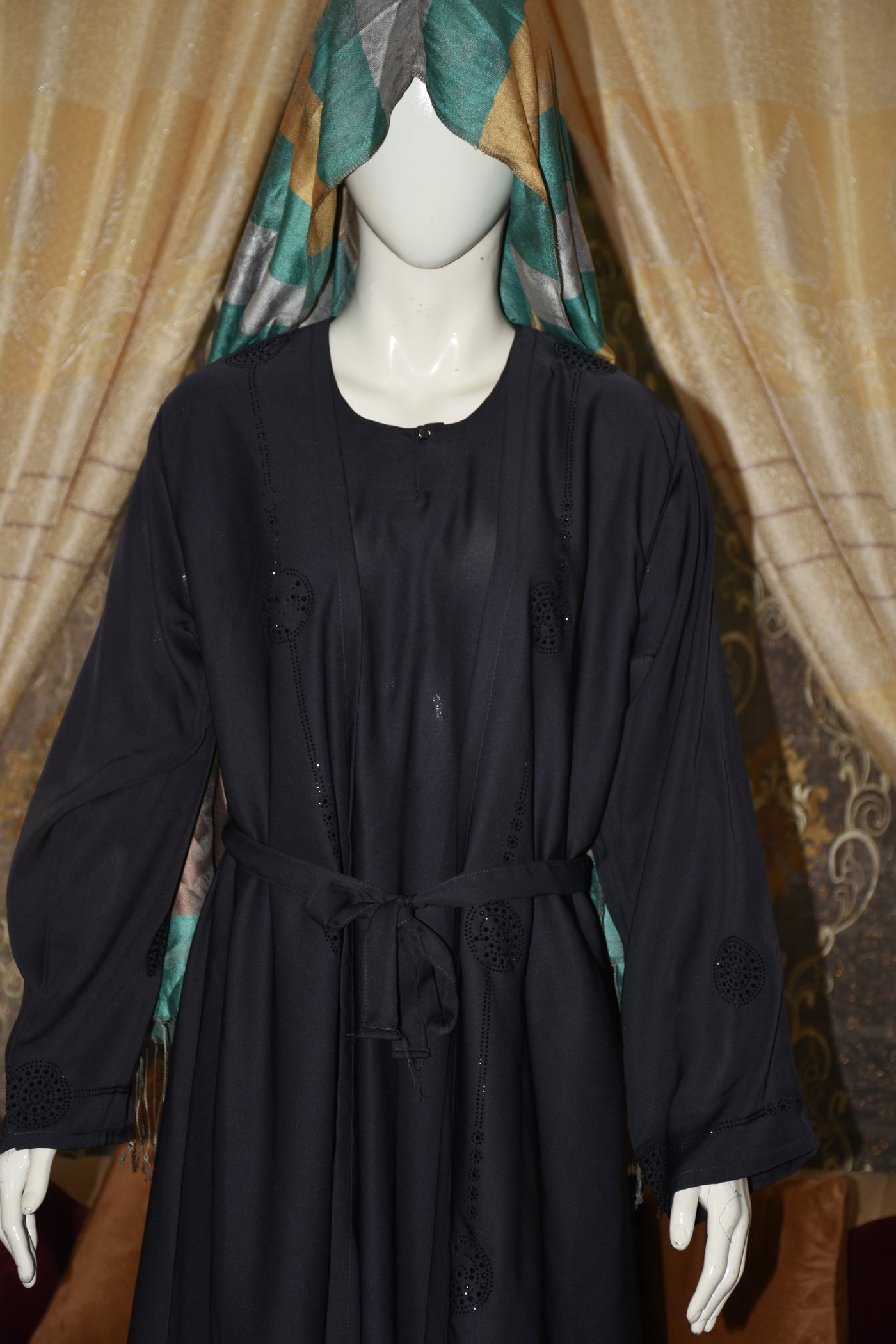 Nida fabric abaya with stitched gown