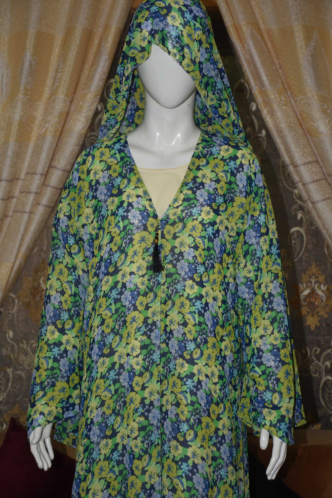 Chiffon printed Straight Abaya with separate upper and inner