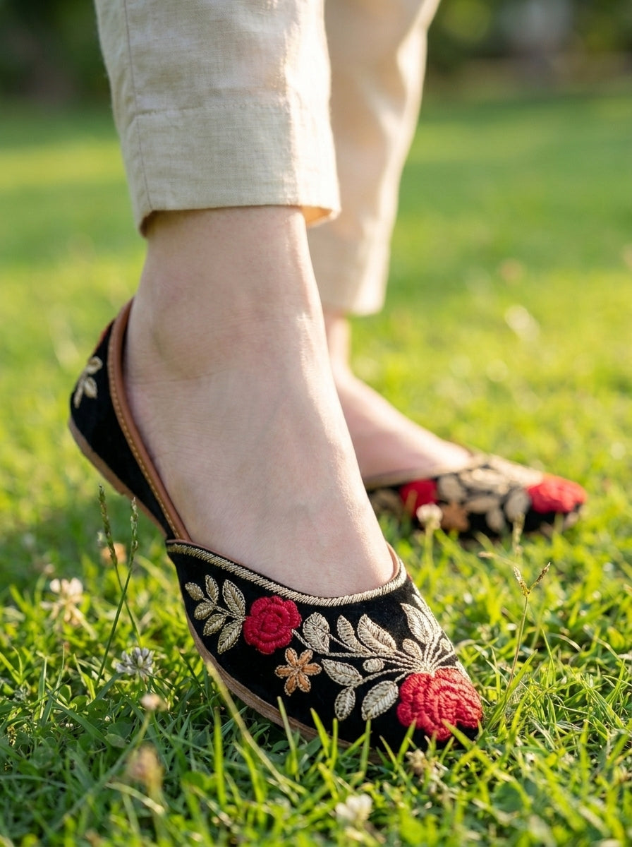 Valvet embroidered Khussa