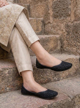 Valvet embroidered Khussa