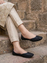 Valvet embroidered Khussa