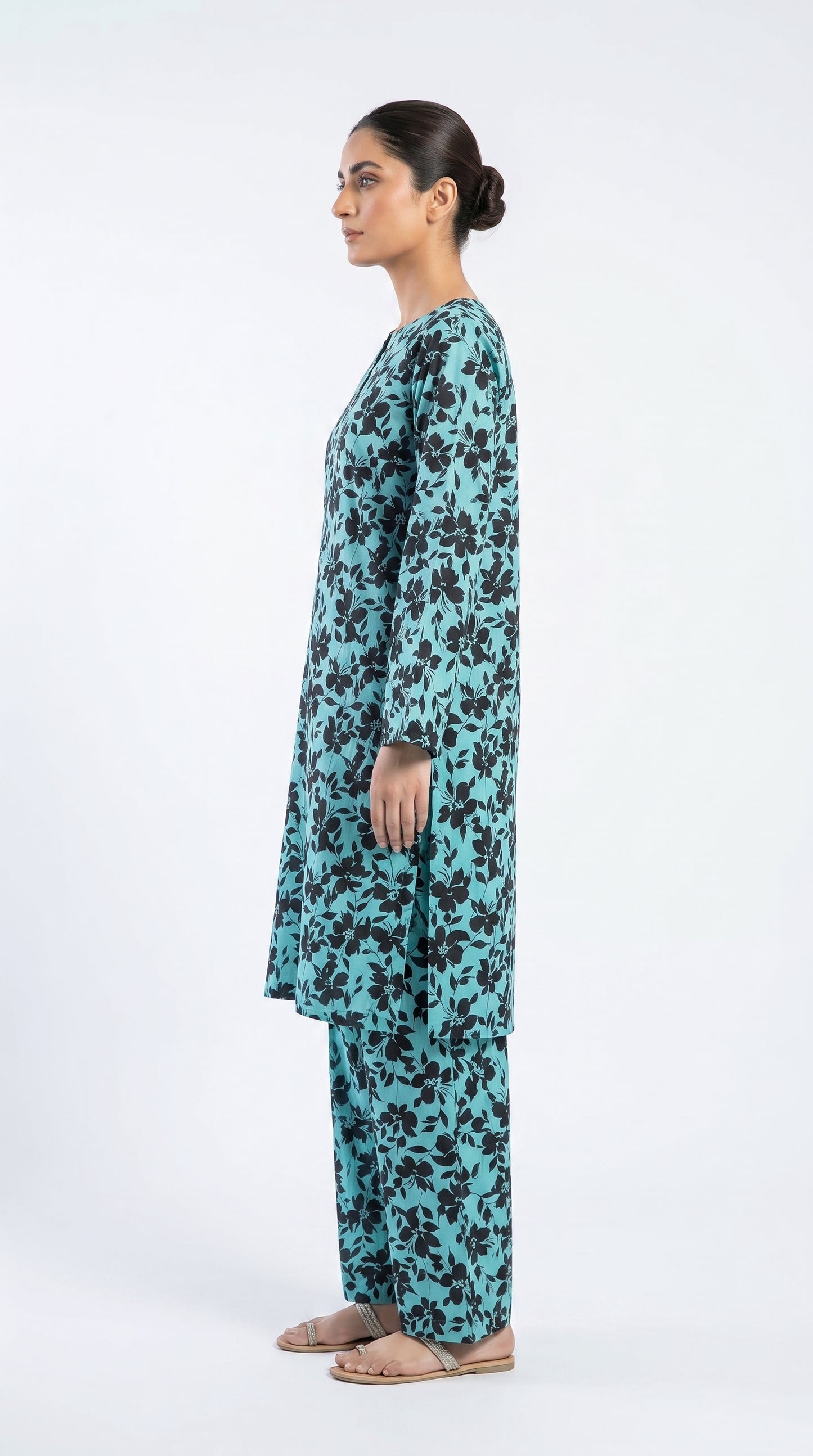 2 pcs printed lawn