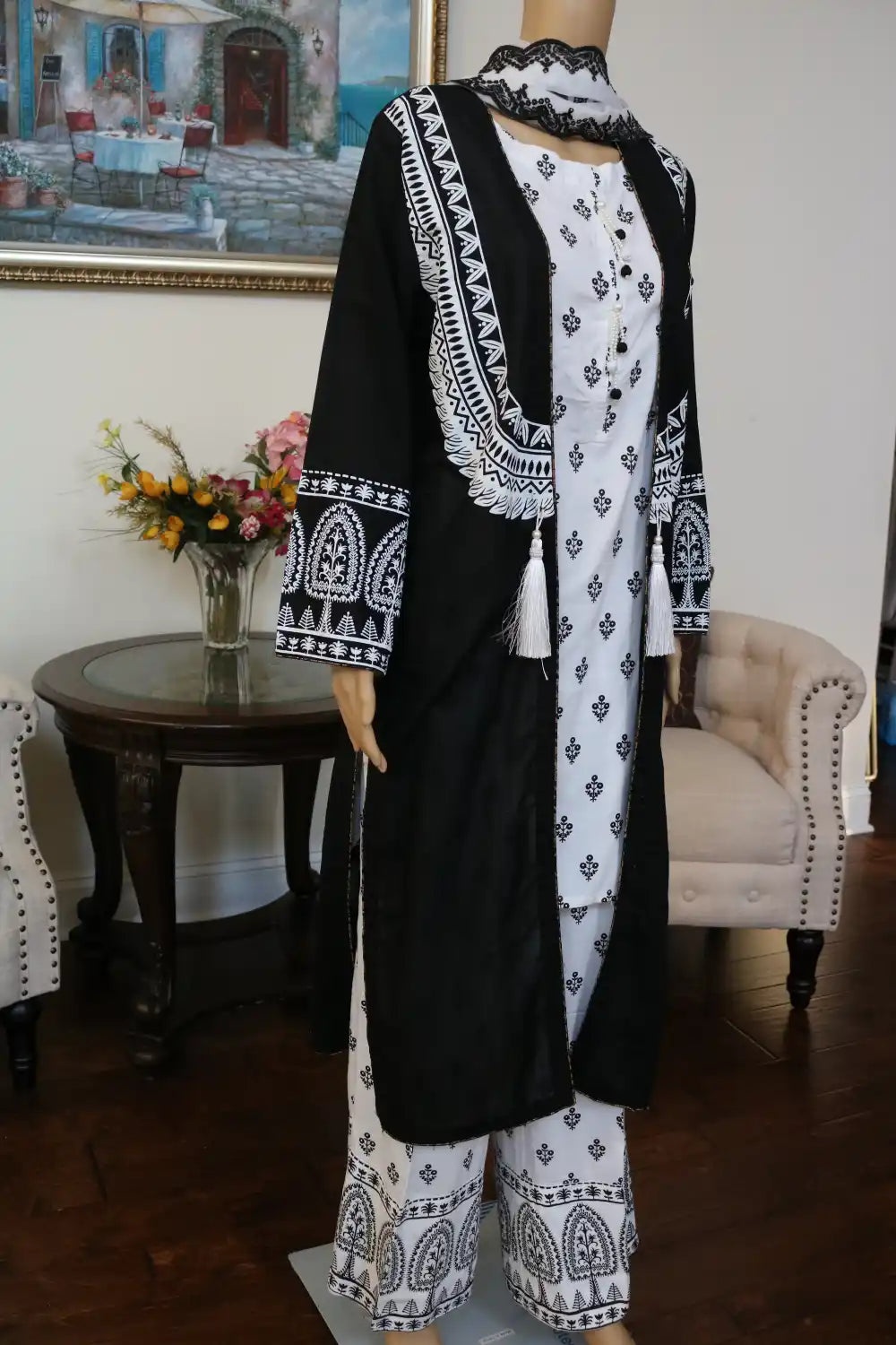 Linen 3Pcs (Shirt+Trouser+Dupatta) Plain Linen Open able Shirt With Fascinating Embroidered Cut Work on Sleeves