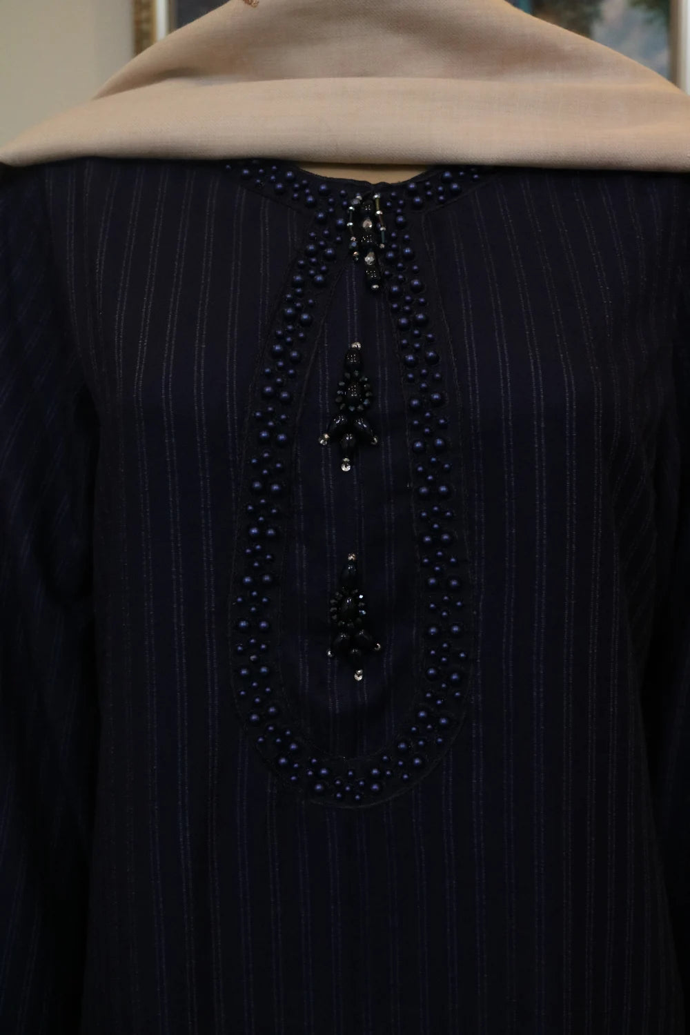 3 Piece Elegance Set With Wool Shawl