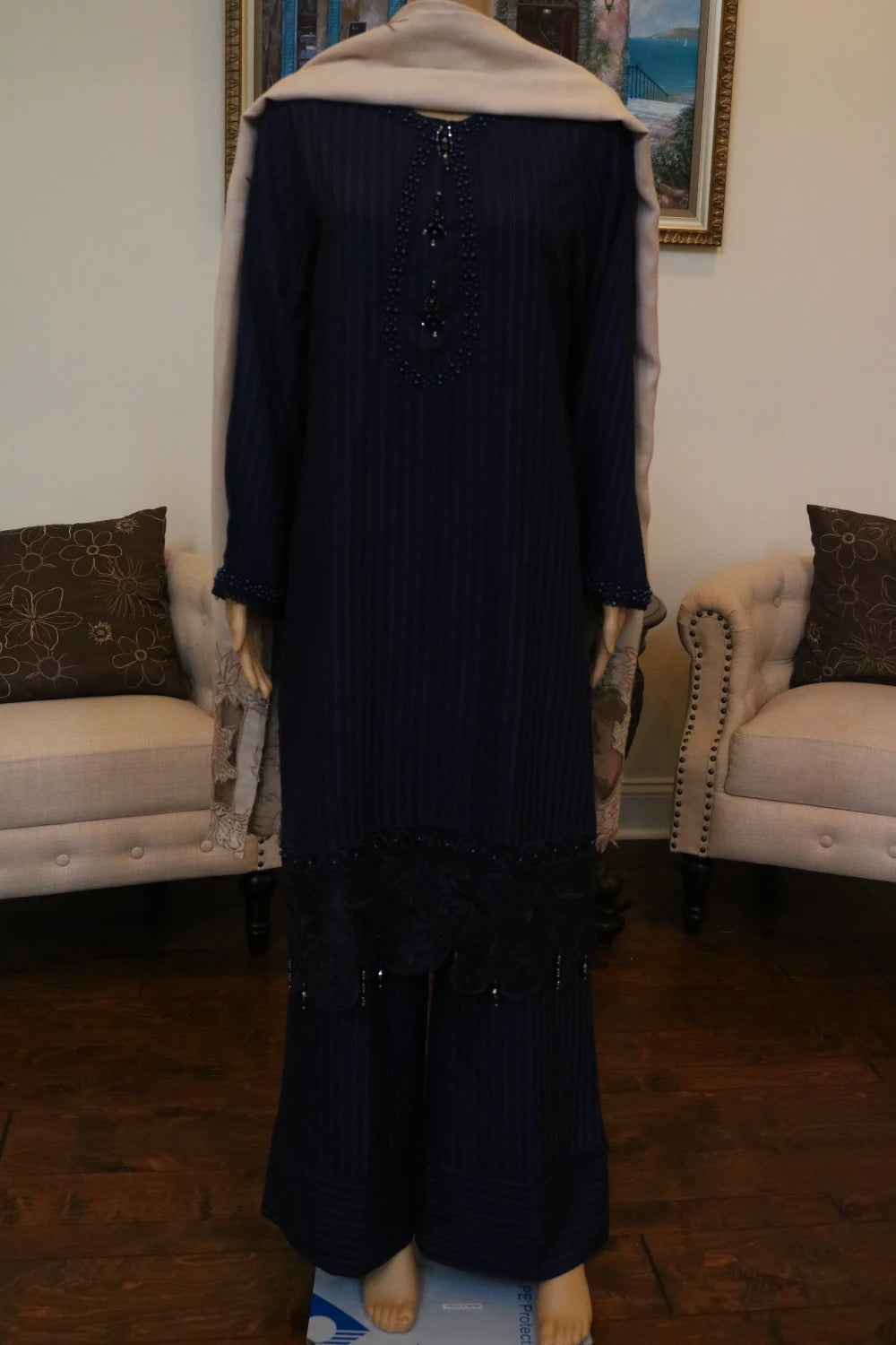 3 Piece Elegance Set With Wool Shawl