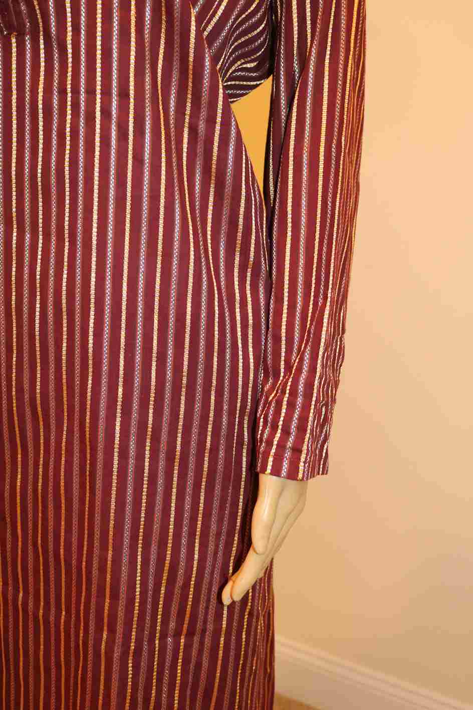 Women Striped Pure Cotton Straight Kurta (Maroon)