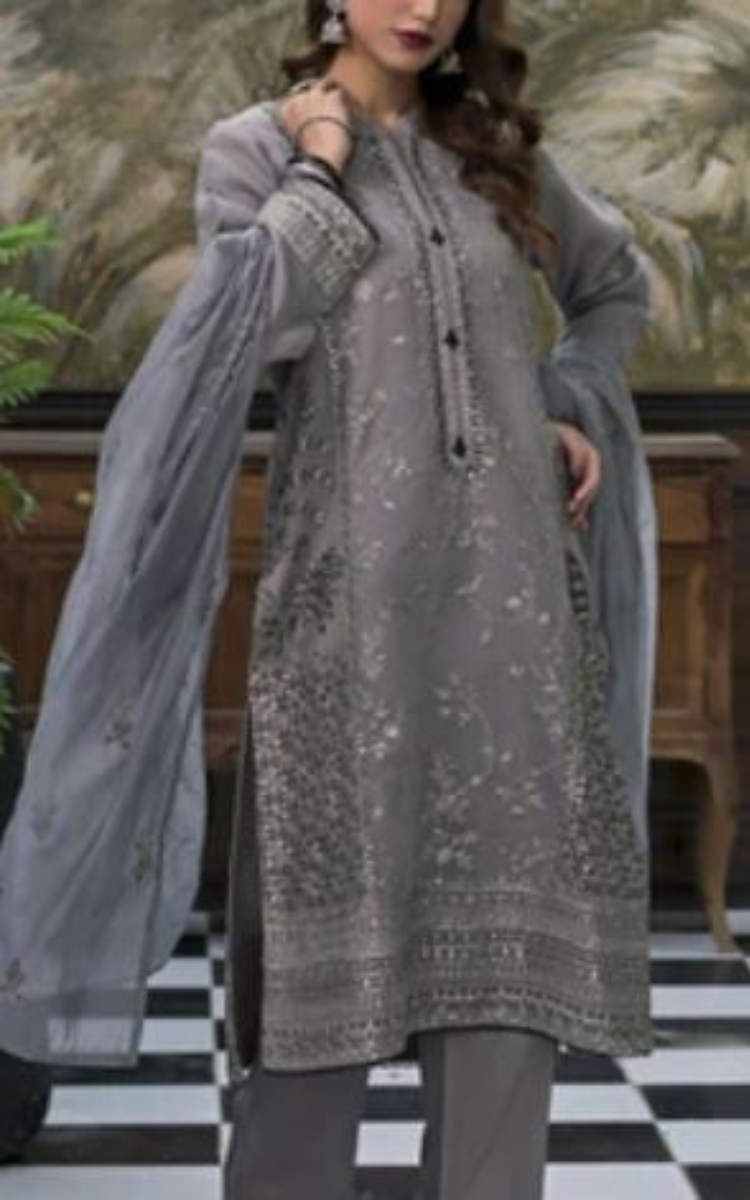 3 PCs Embroidered dress