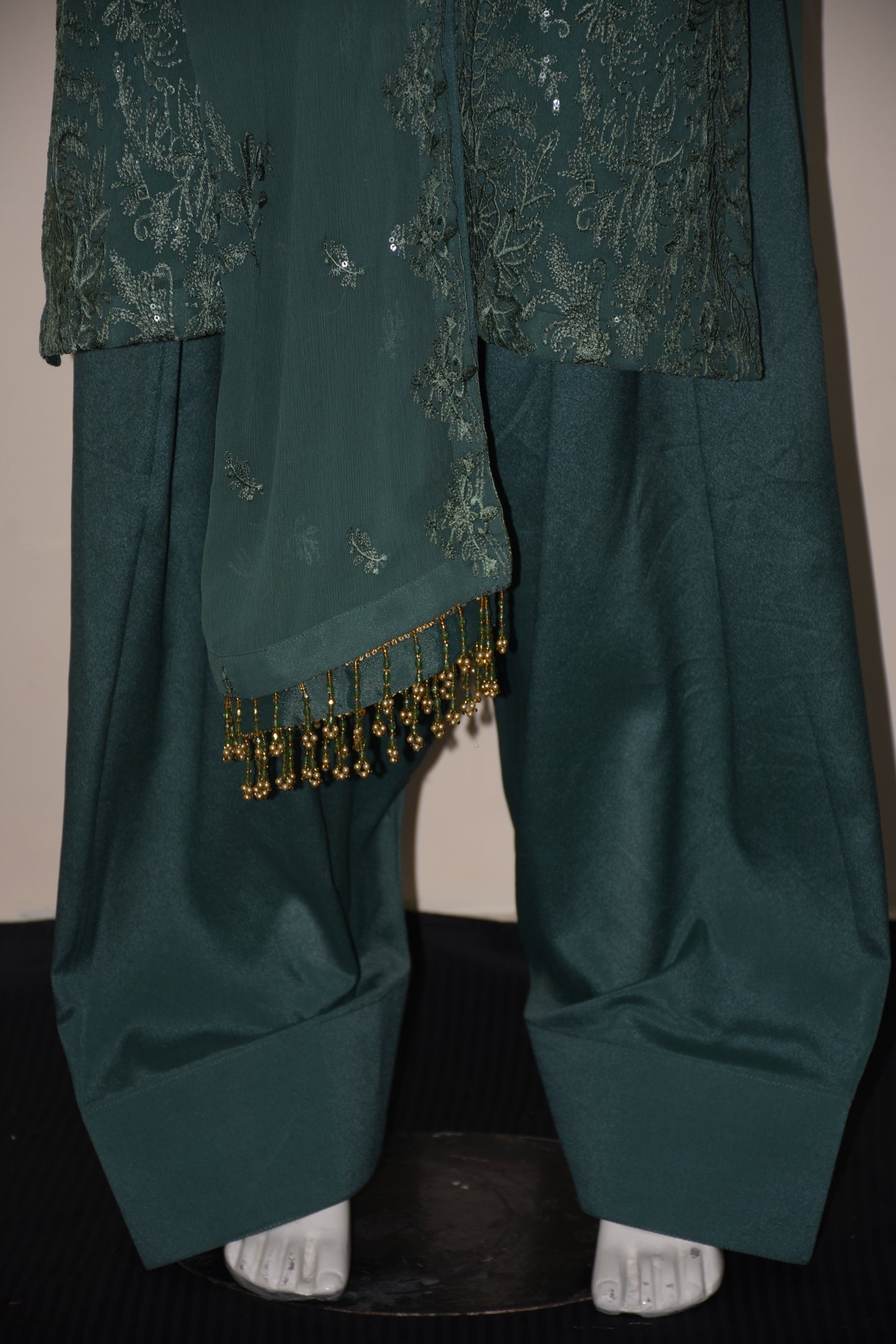 3 pcs chiffon with tilla and cut work