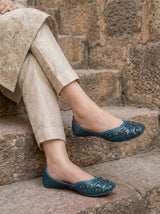 Embroidered and stone work Khussa